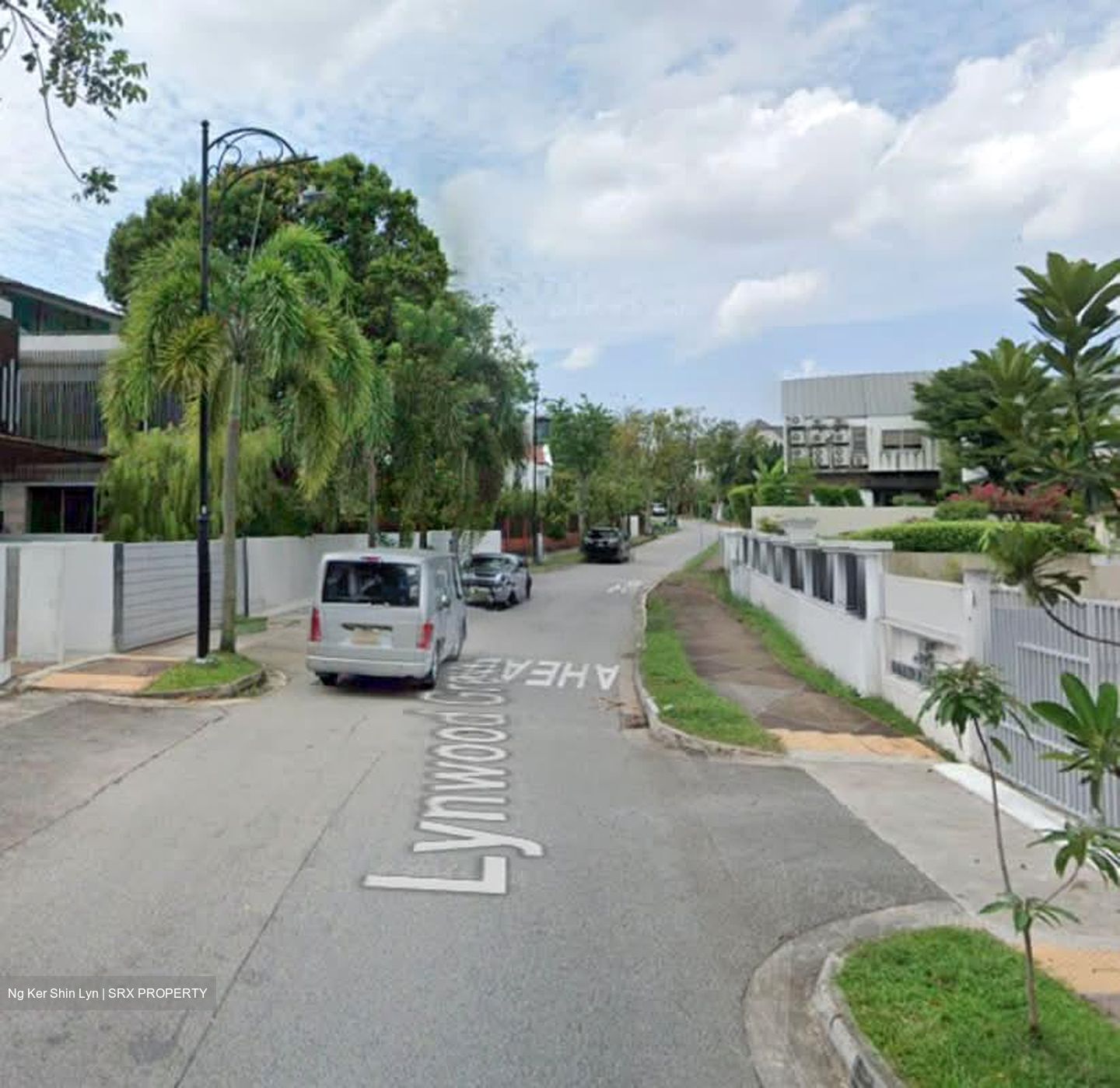 Serangoon Park (D13), Semi-Detached #581411271